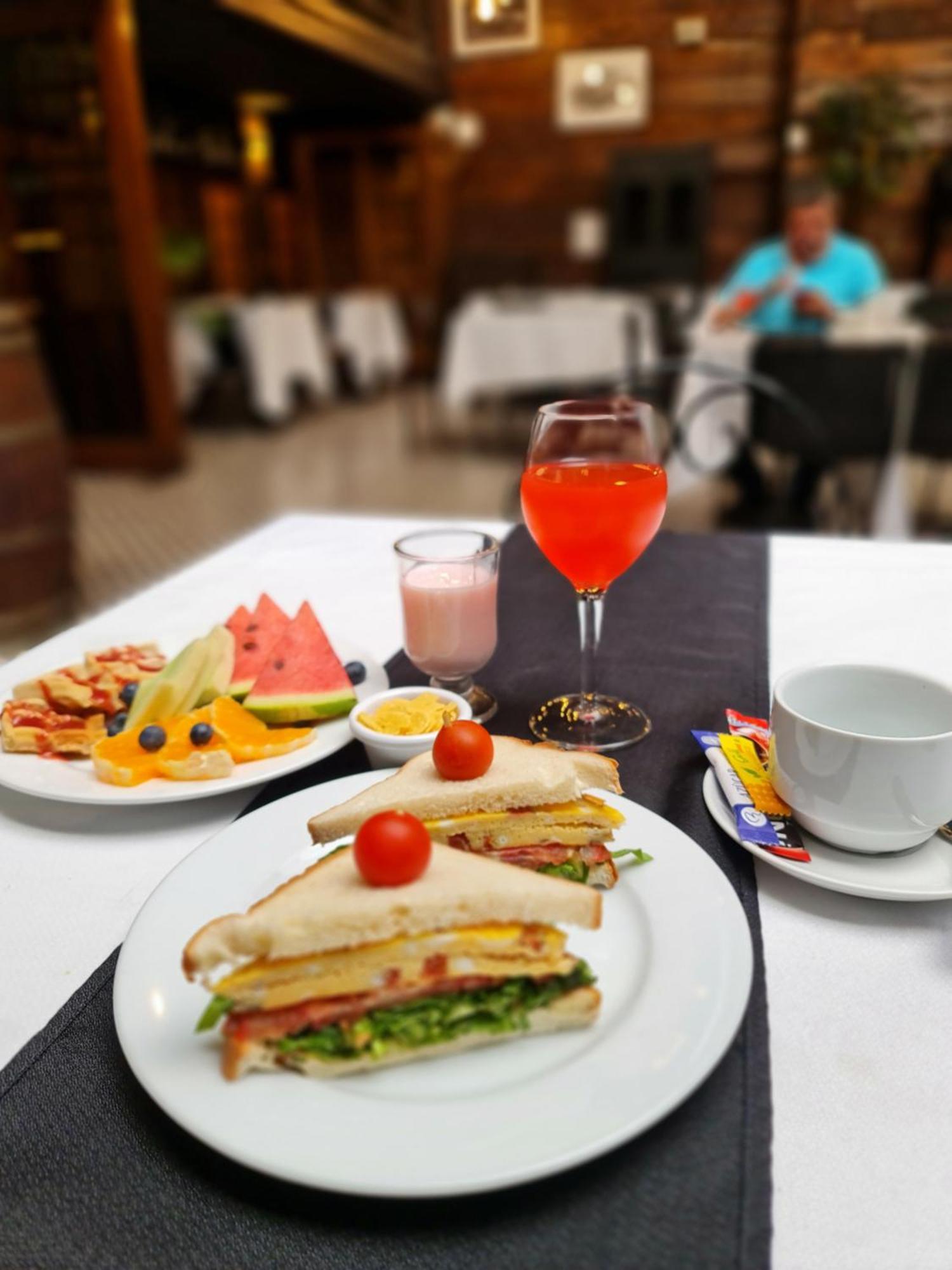 Hotel Sonetto Santiago Luaran gambar